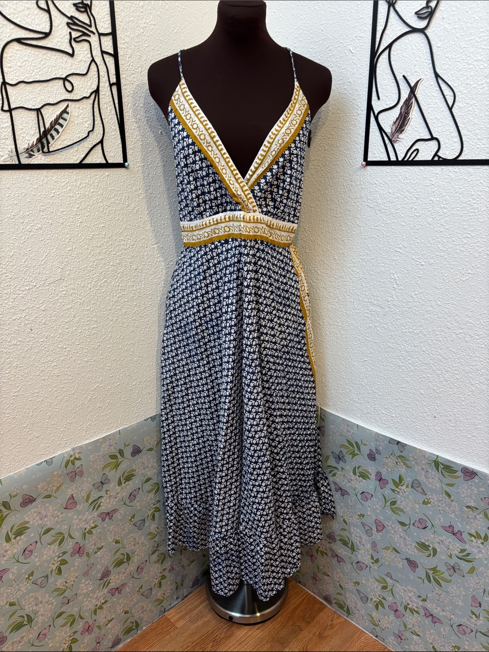 Marila Stile Italiano blue and white floral with gold trim halter dress Size M